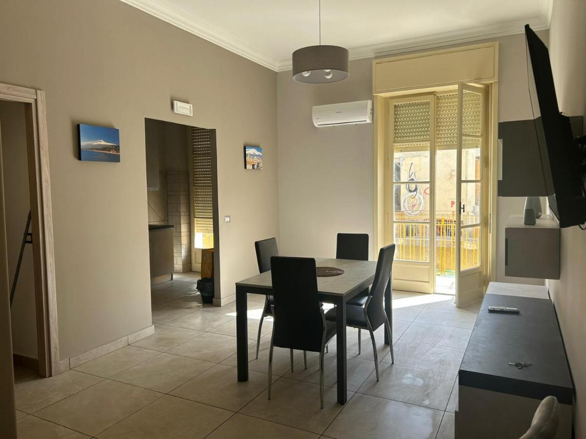 Dimora Sant'Agata Apartment Catania Ngoại thất bức ảnh